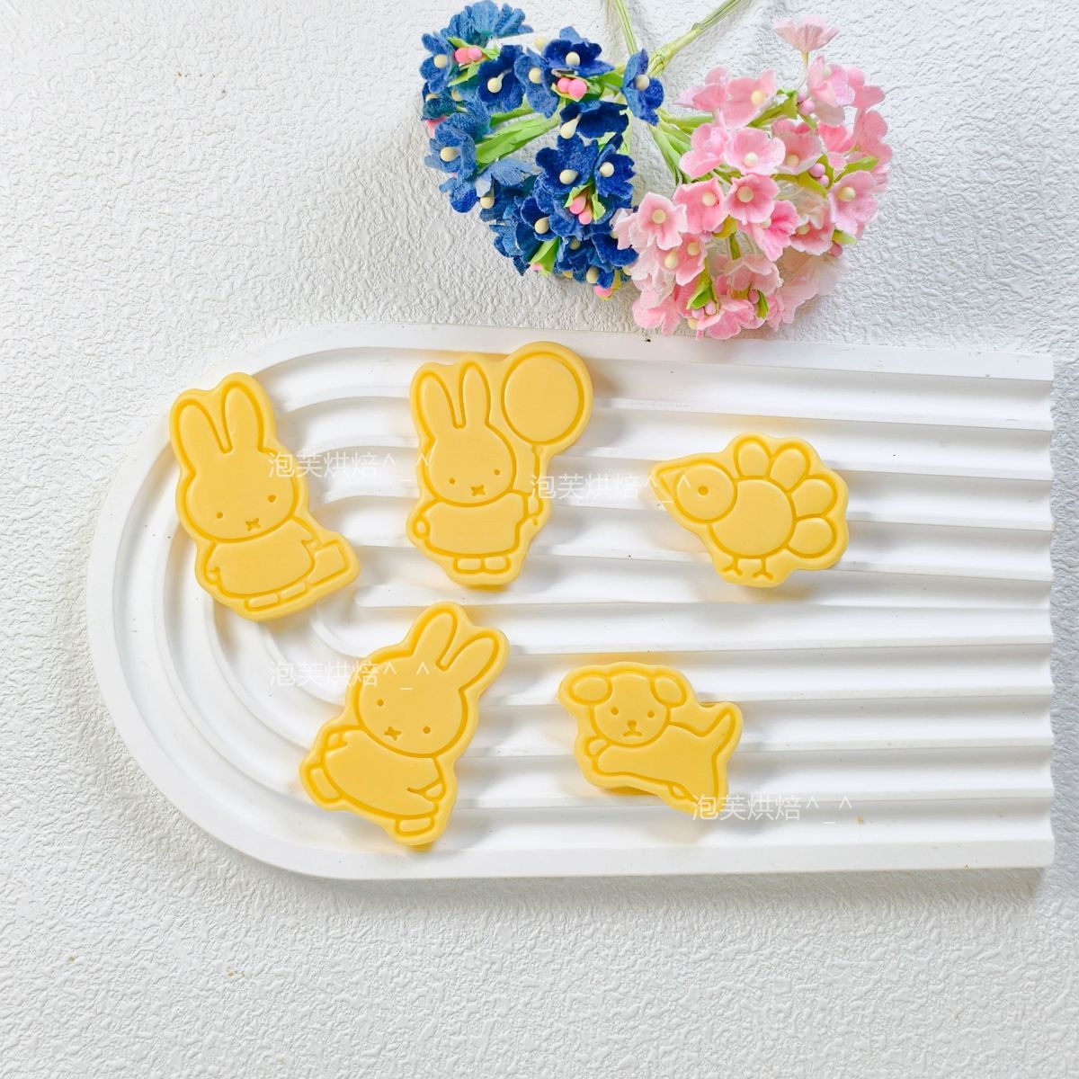 Molde de Biscoito 3D Fofo com  - Kitchen Gadgets Oxo avaliação e preço