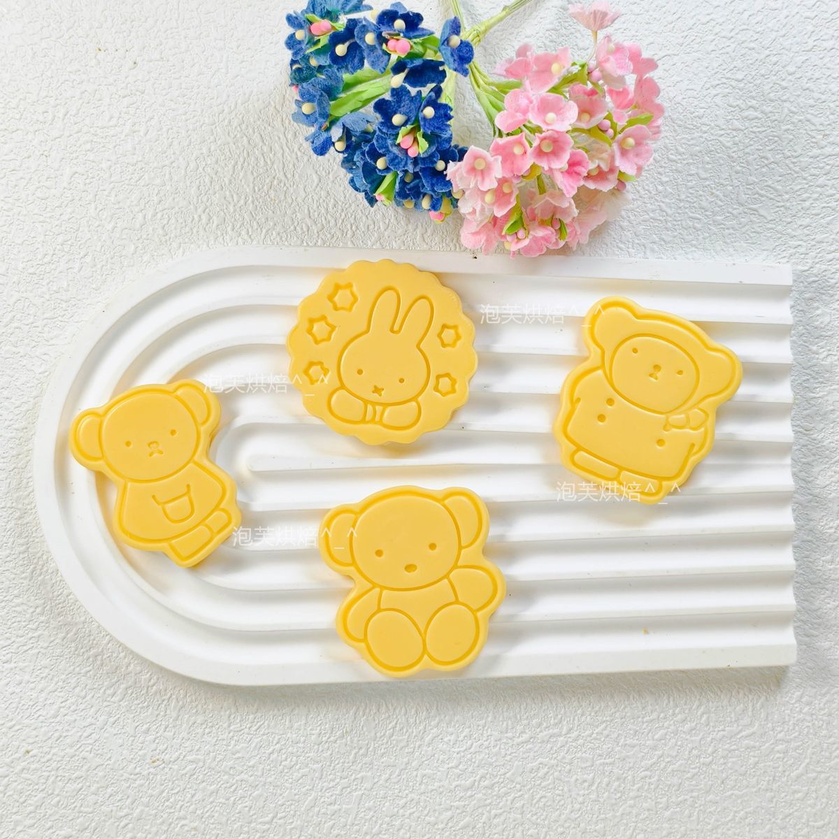 Molde de Biscoito 3D Fofo com  - Kitchen Gadgets Oxo avaliação e preço